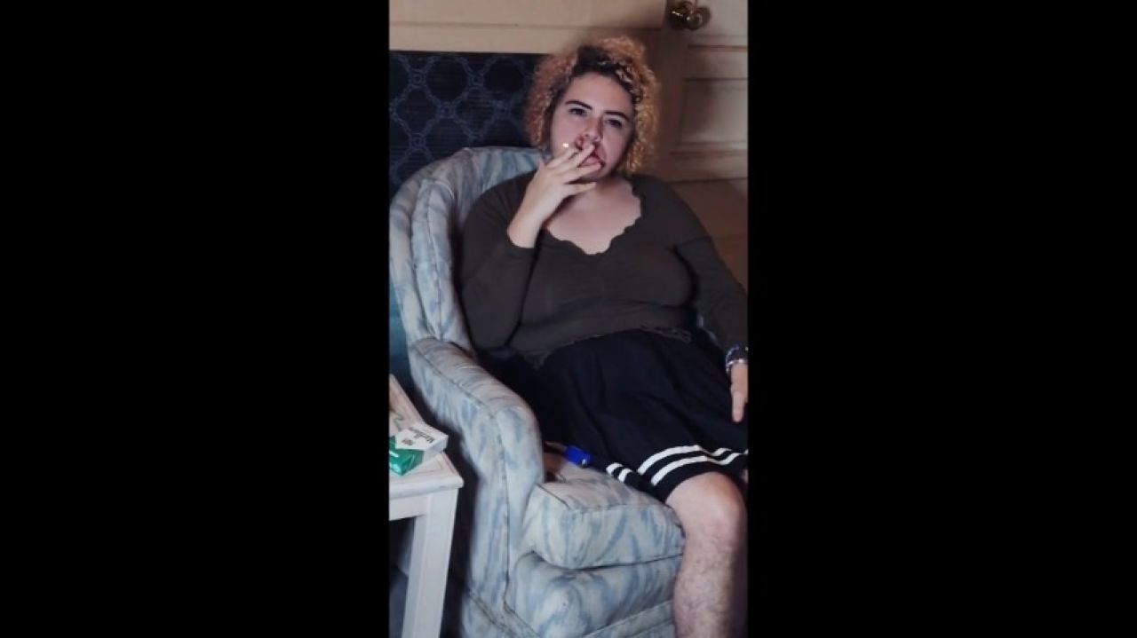 FREE Cigarette Smoking &amp; Fingering