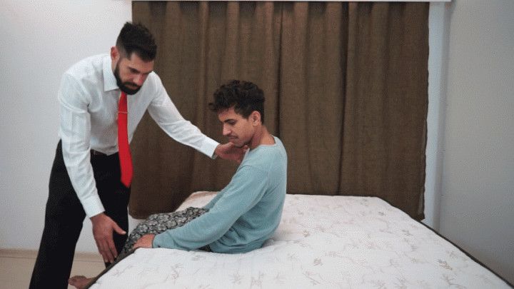 FACE SITTING JOB INTERVIEW