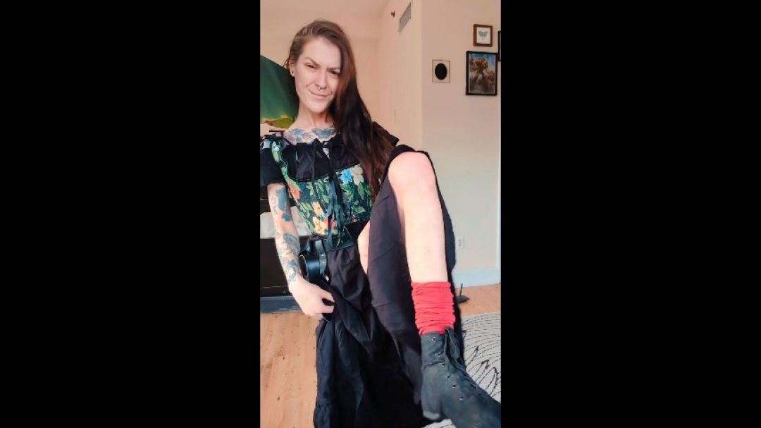 little wench &amp; her new renaissance faire fits