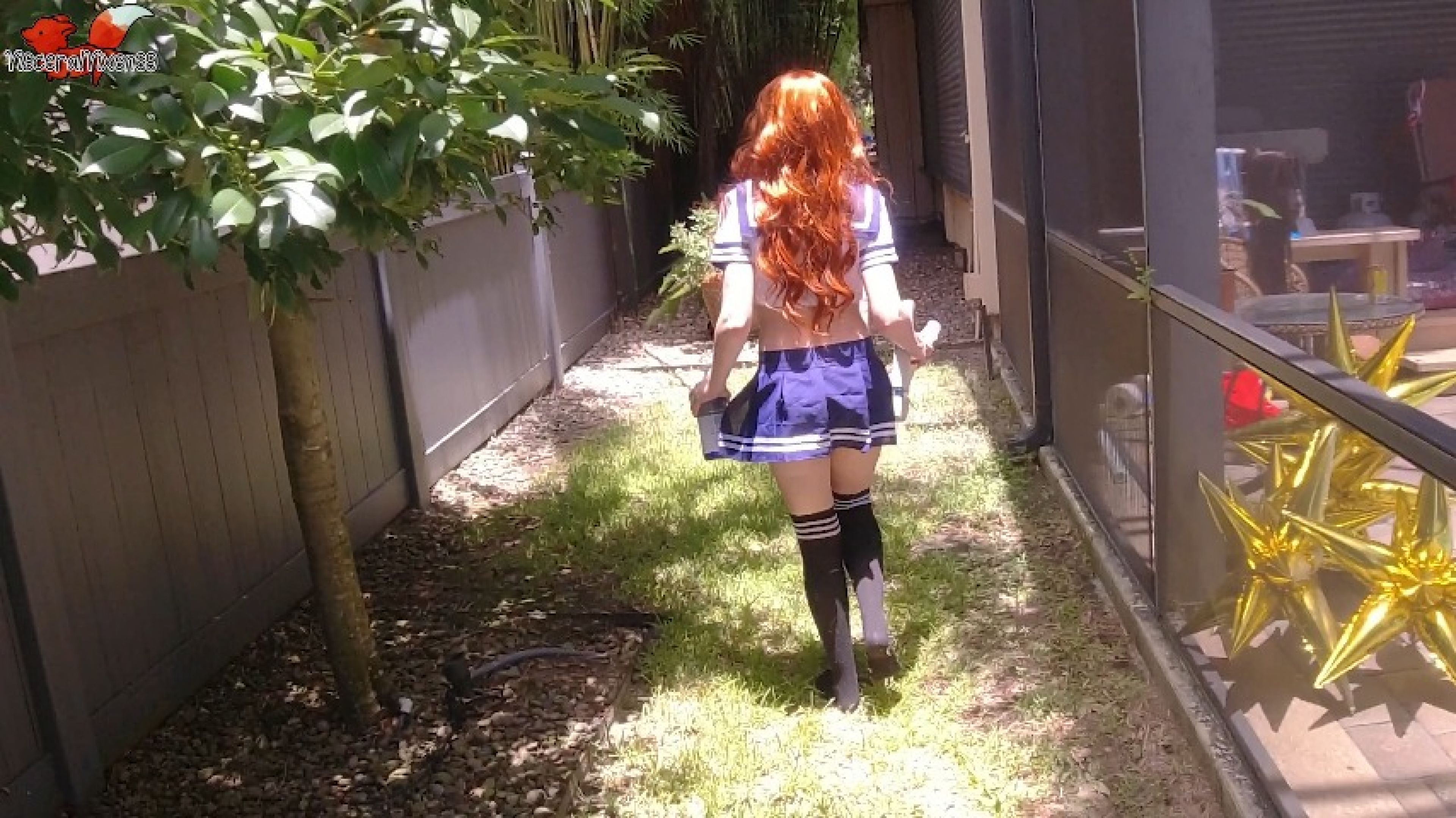 4K Redheaded Schoolgirl Outdoor Masturbation