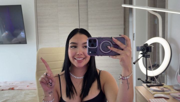 SFW What do I have on my desk