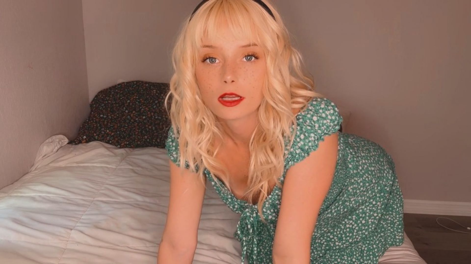 BRATTY step-DAUGHTER CUCKS step-DADDY TO BBC