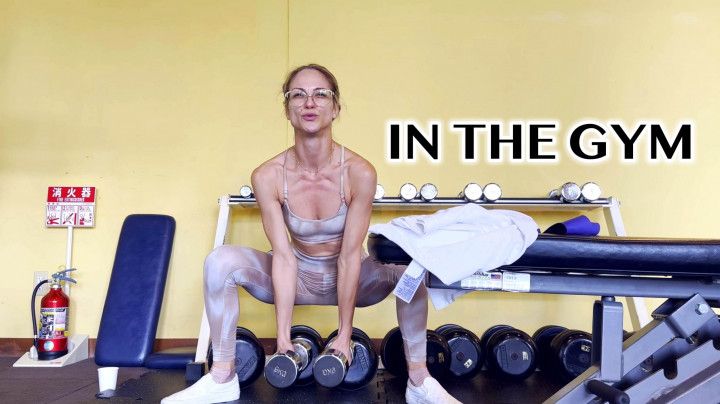 Training in the GYM Lower Body SFW
