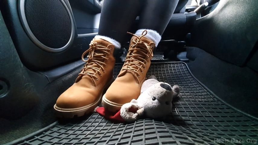 CANDID ACCIDENTAL Plushie trample