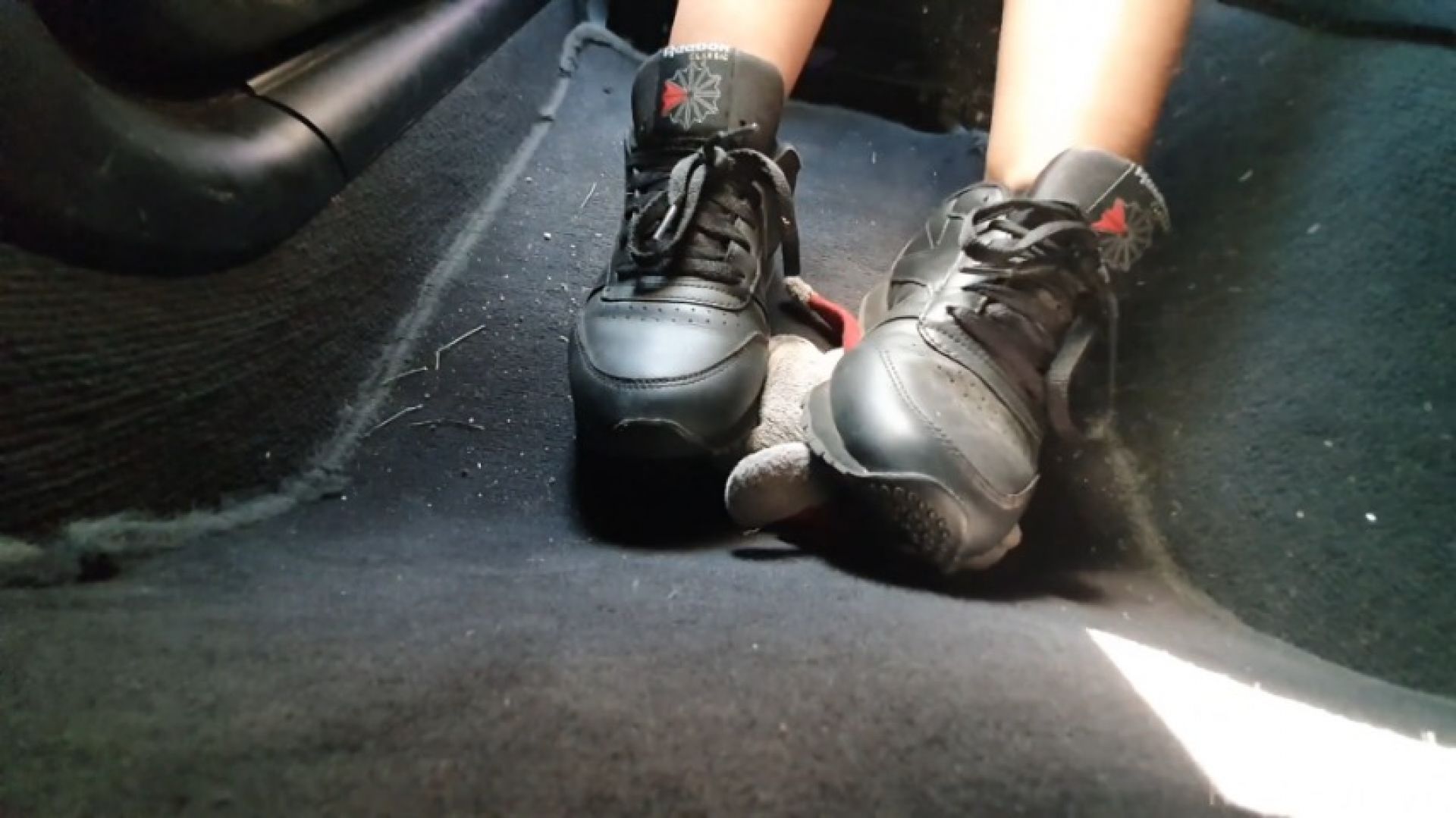 Candid Plushie Trample Reeboks BMWE46