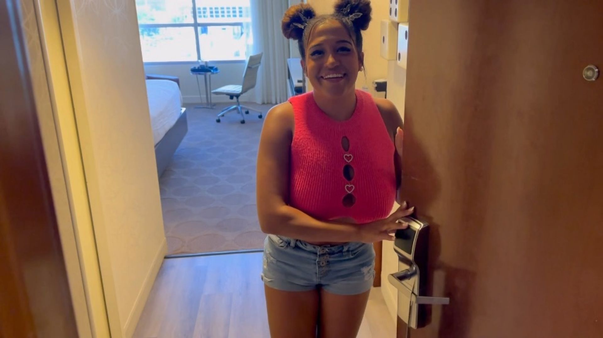 Girlfriends step-sister seduces me