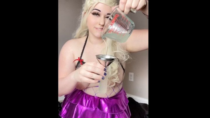 Filling My Asshole With Squirt and Drool