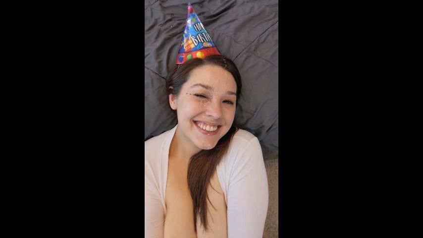 Shy Lynn gets a birthday spanking and massive facial