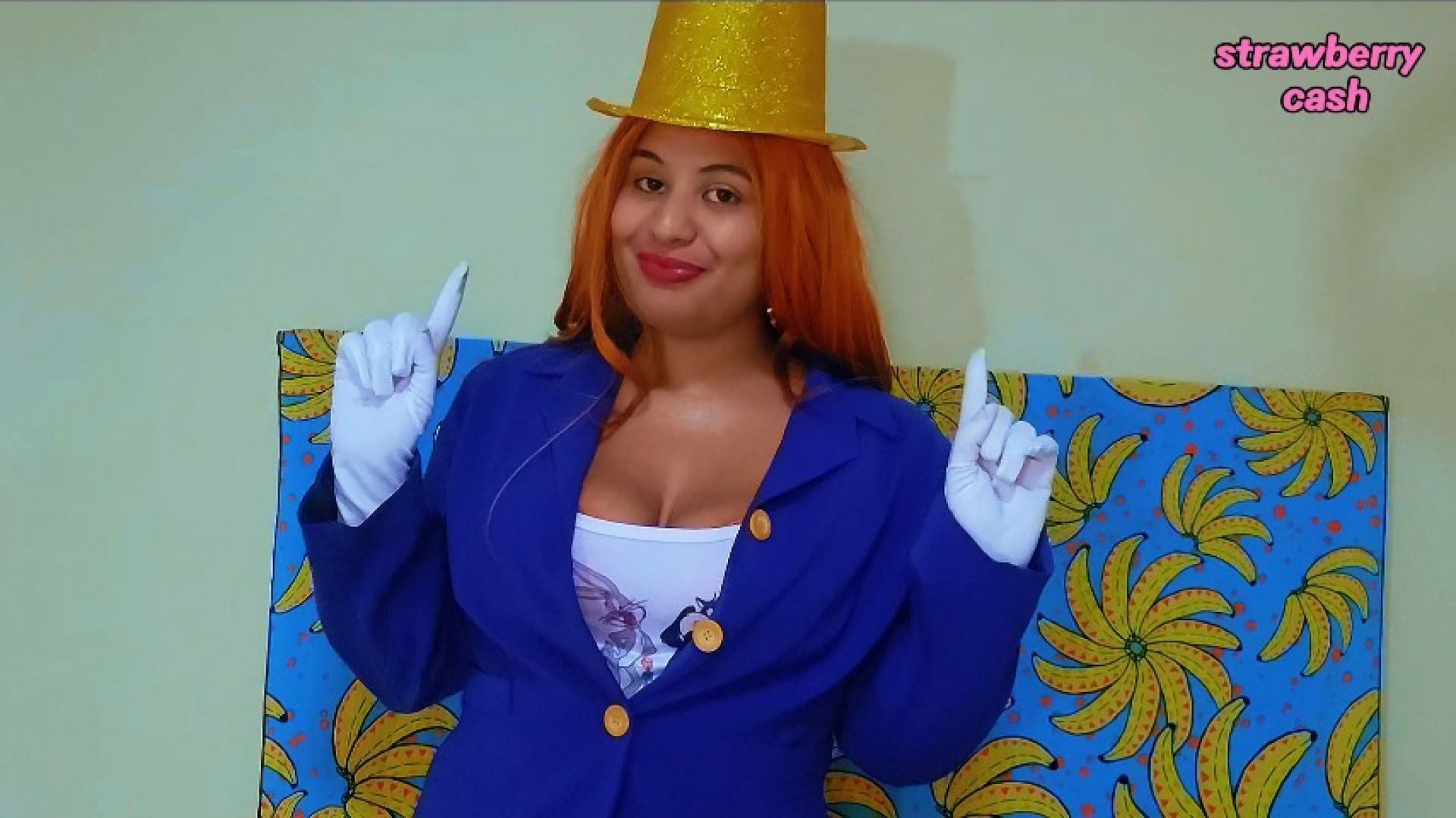 Magician's tricks backfires and she gets embarrassed