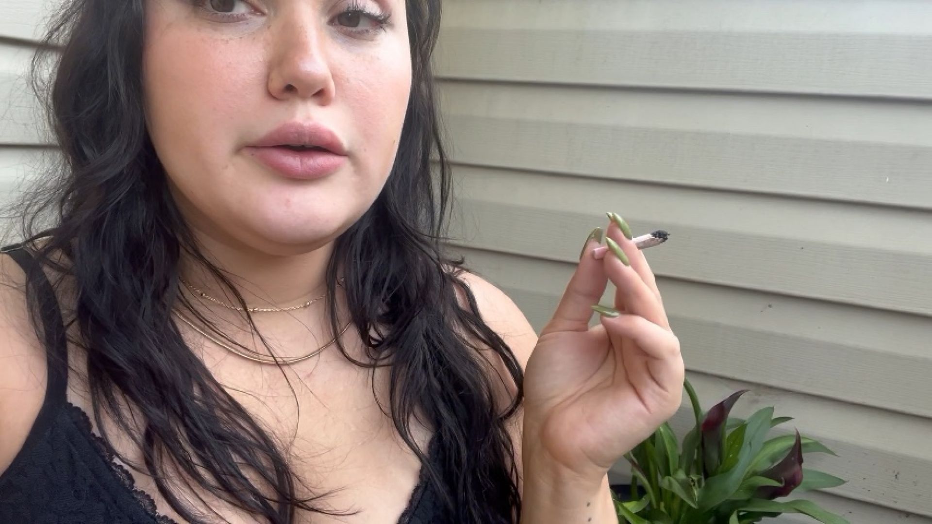 Smoke with Me on My Balcony