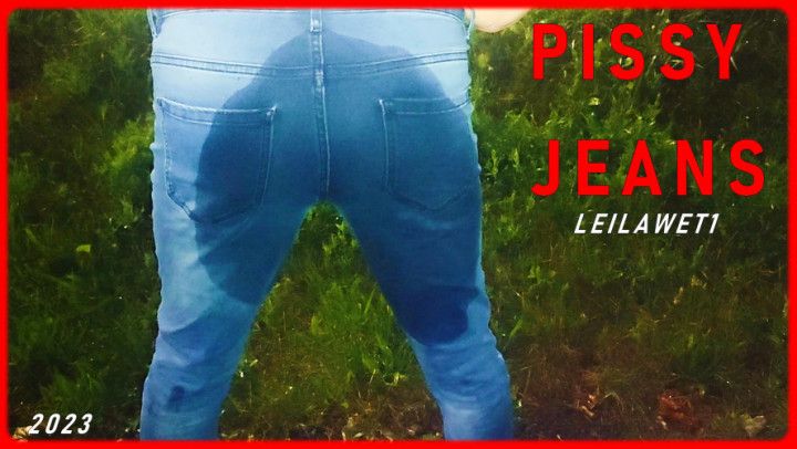 PISSY JEANS 2023