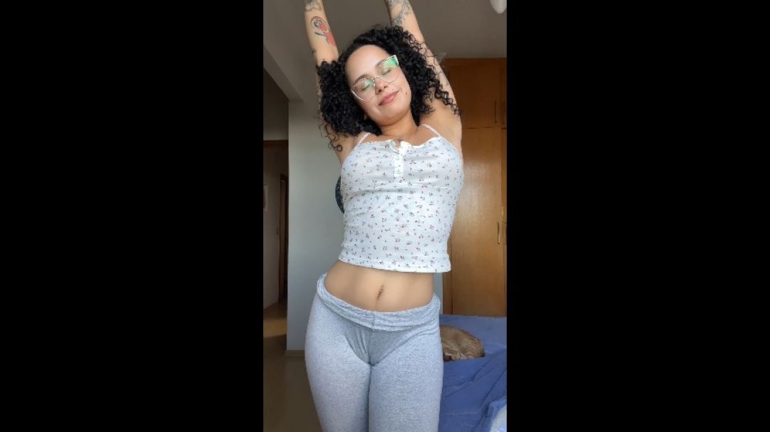 FaceTime call with sexy brazilian girlfriend turns naughty