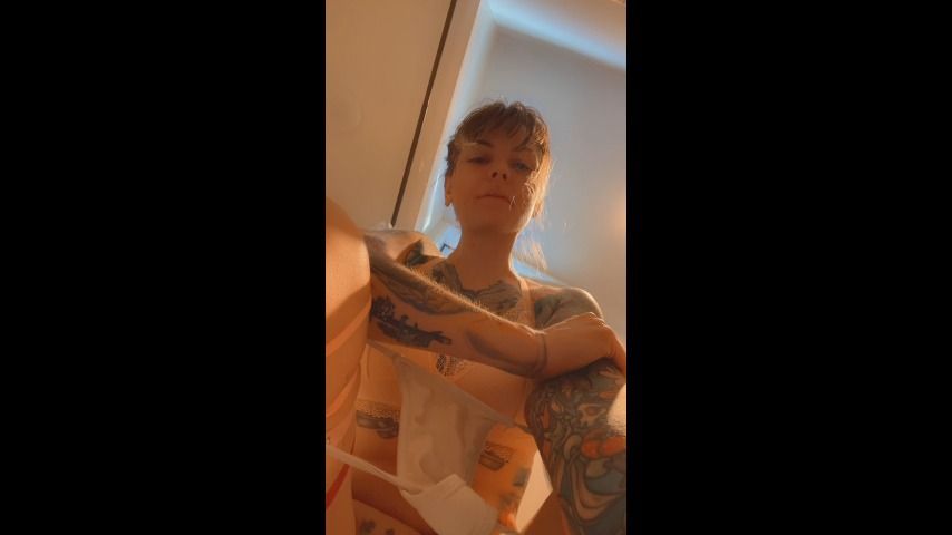 Gassy Comp with Thrown FArts