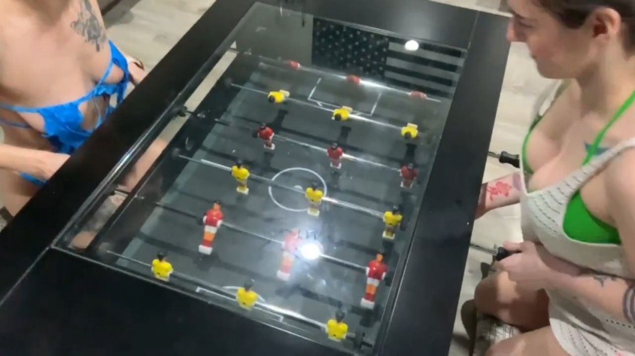 Strip Foosball with a PRO DrewSwingz, ViridescentLight