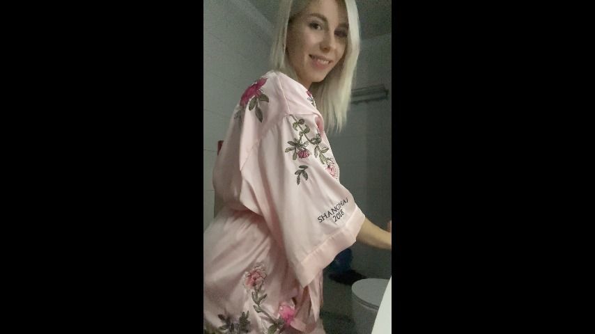 I can be your Japanese geisha