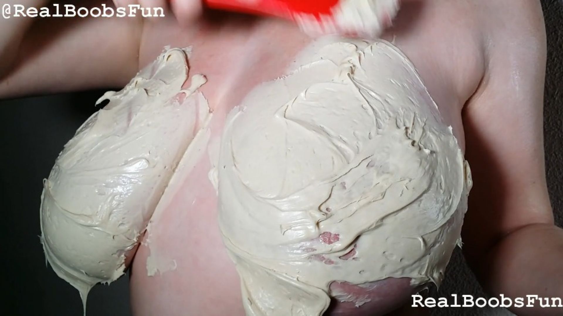 Loisplz Boobs &amp; Icing