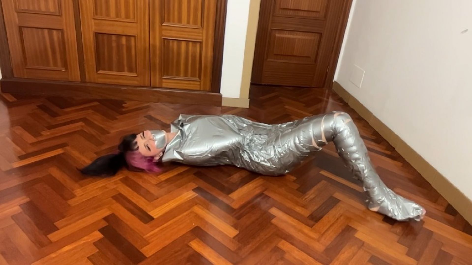 step-Momification self bondage