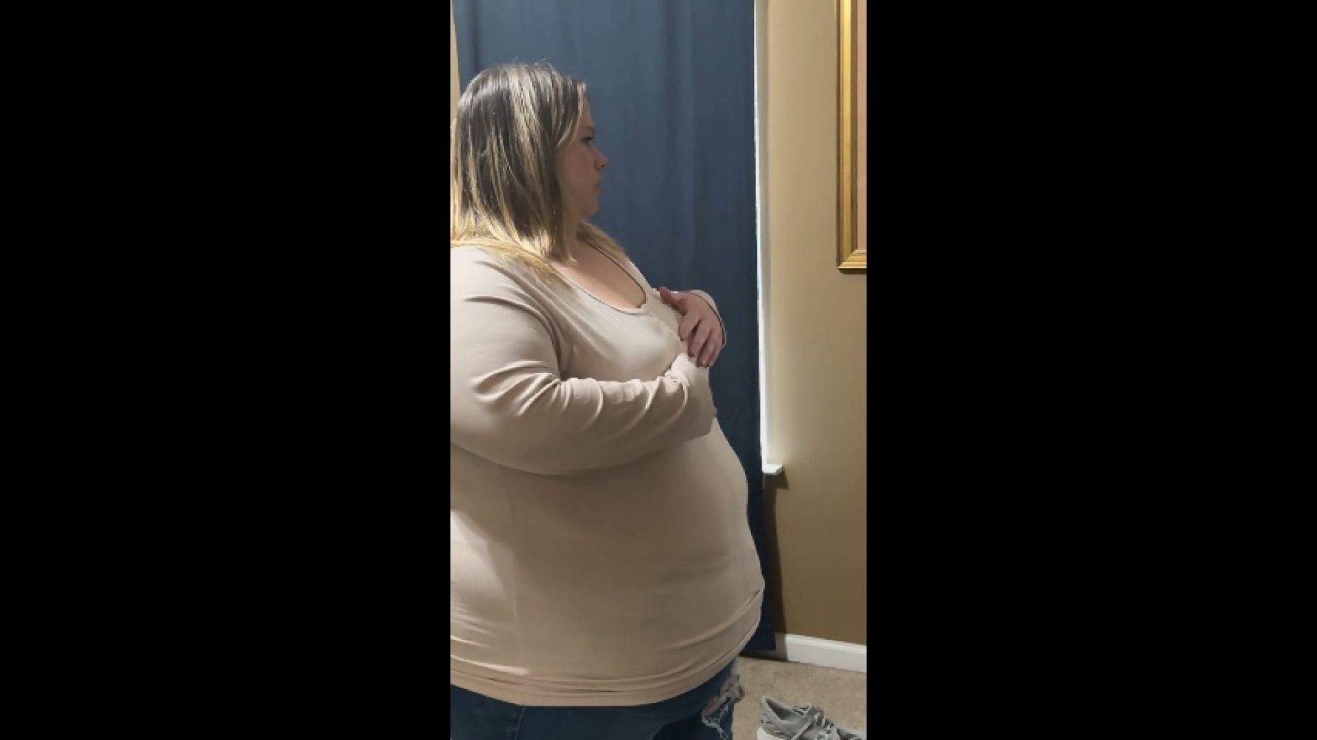 Ssbbw bbw belly hang too tight gainer girl fat pregnant