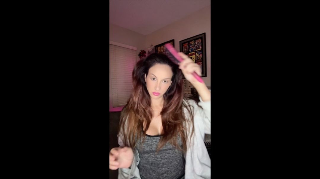 Watch me doing my hair