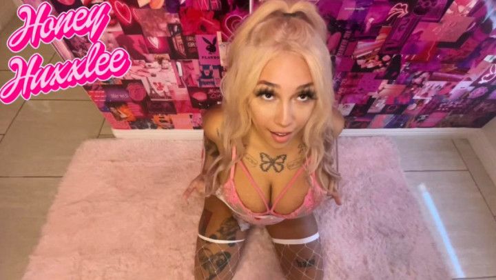 Honey Huxxlee vs Syphon Filthy