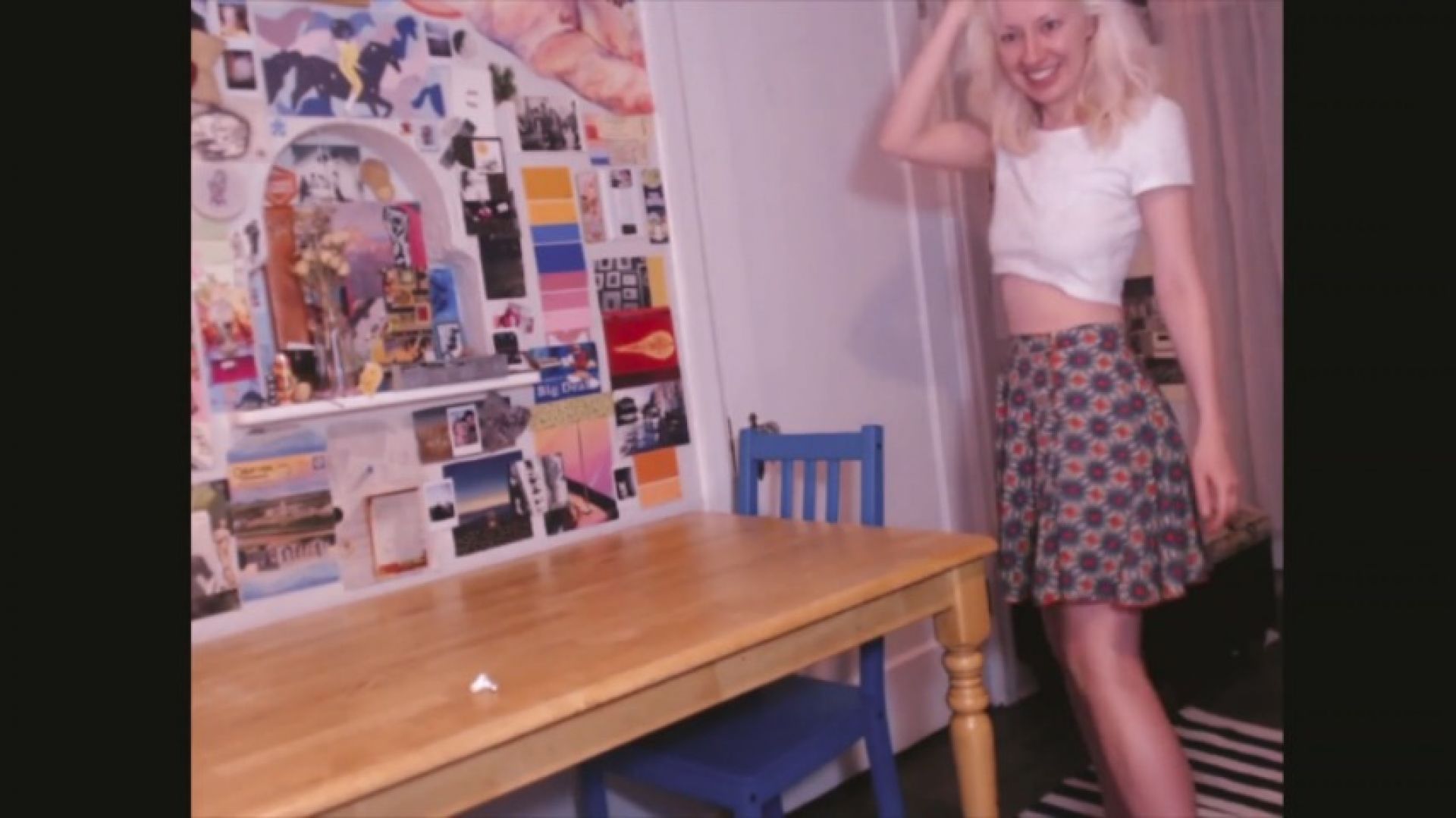 Getting off on the corner of a table