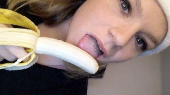 Banana Blowjob