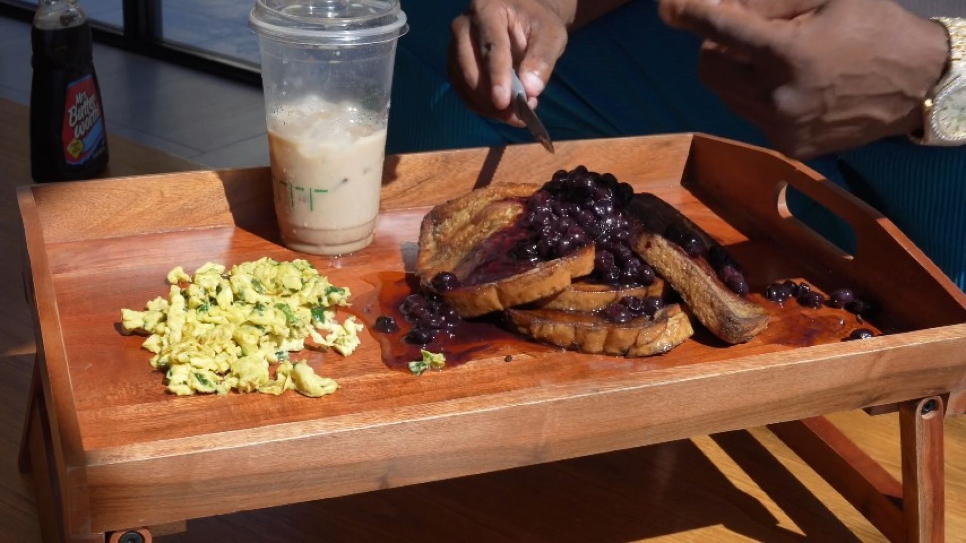 150g of Protein and less then only 20g Net Carbs Brunch