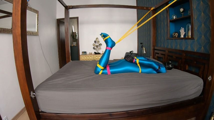 Afternoon peacock amoresy suit part2