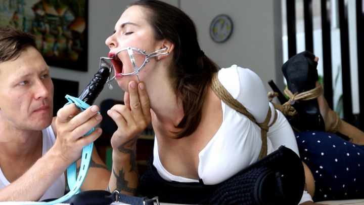 Sexy Sangini's hogtie adventure: Wild deep throat train