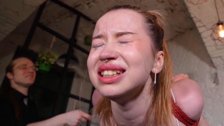 CRY LOUDER! BASTINADO LIMIT WITH KIRA