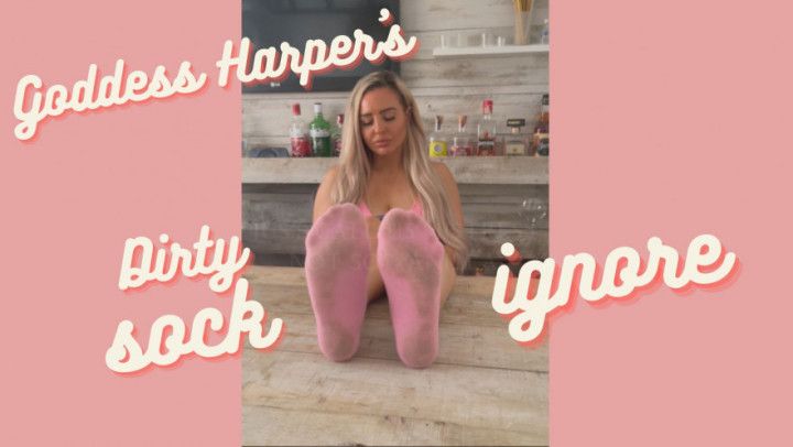 HARPER'S FILTHY PINK SOCK IGNORE