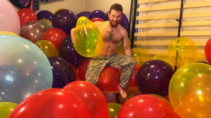 Crystal Q16 Balloon Sit Pop Fest S2P Balloon Fetish Video