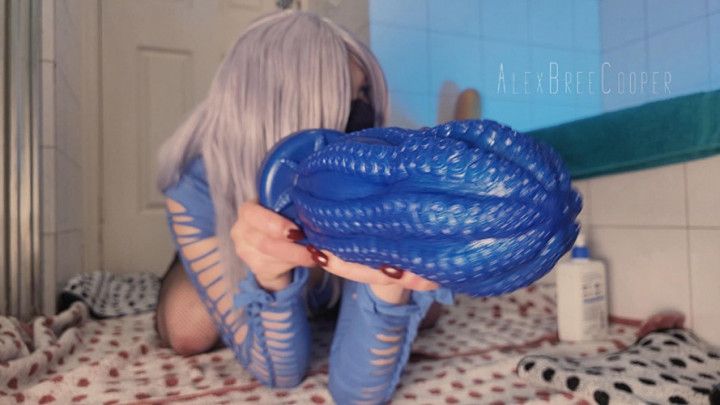 Hentai dildo and massive inflatable leaves my ass gaping