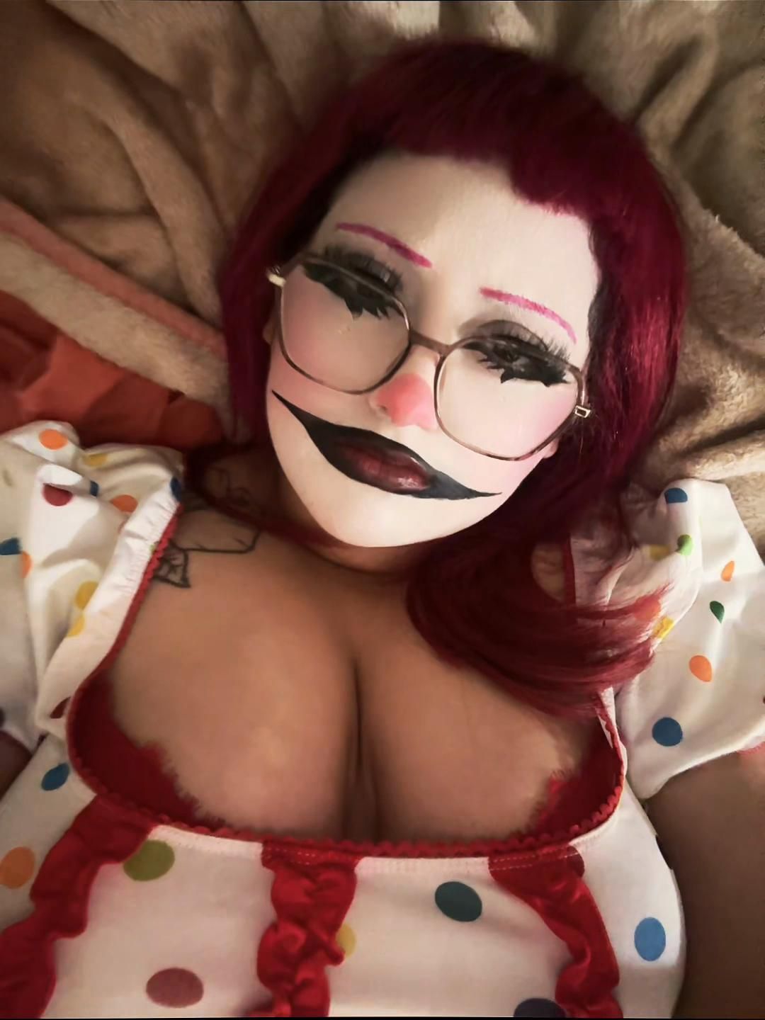Horny clown girl