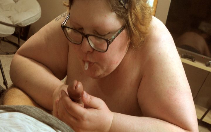 Amateur BBW With Glasses Edging Cock For A Nice Big Cumshot