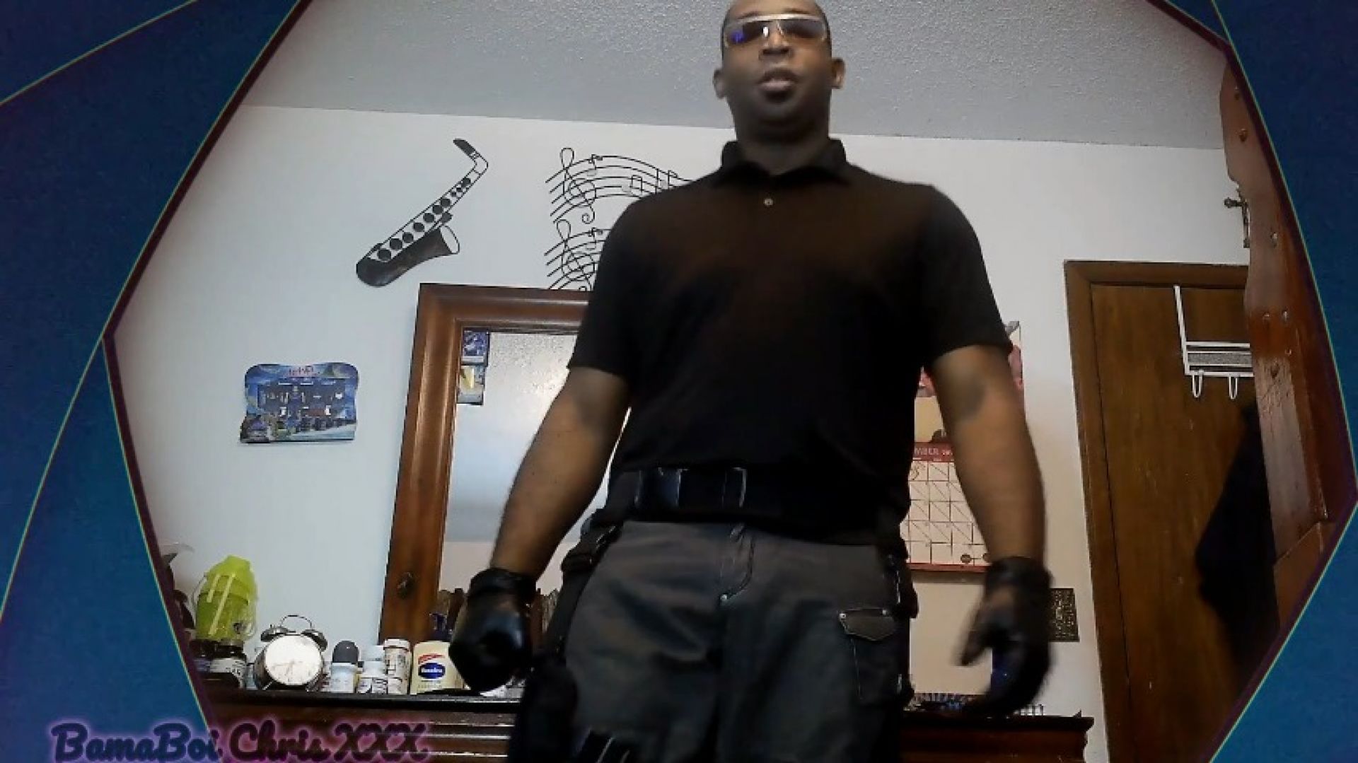 AGENT CHRIS DOMINATES And CUMS IN THROAT