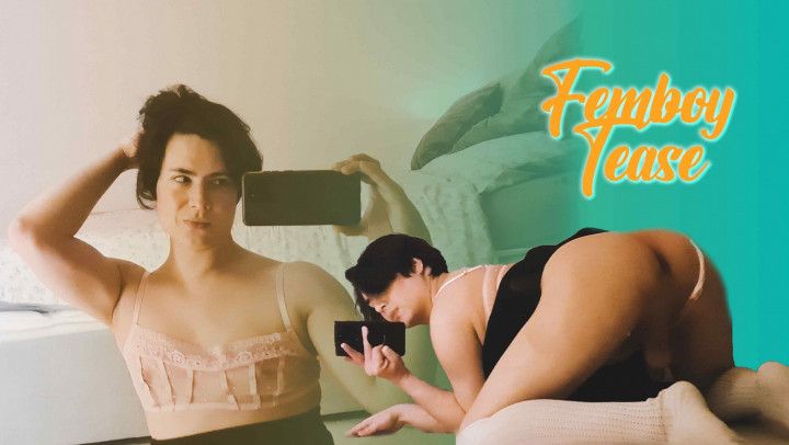 Femboy Dirty Talks while Playing with Themself