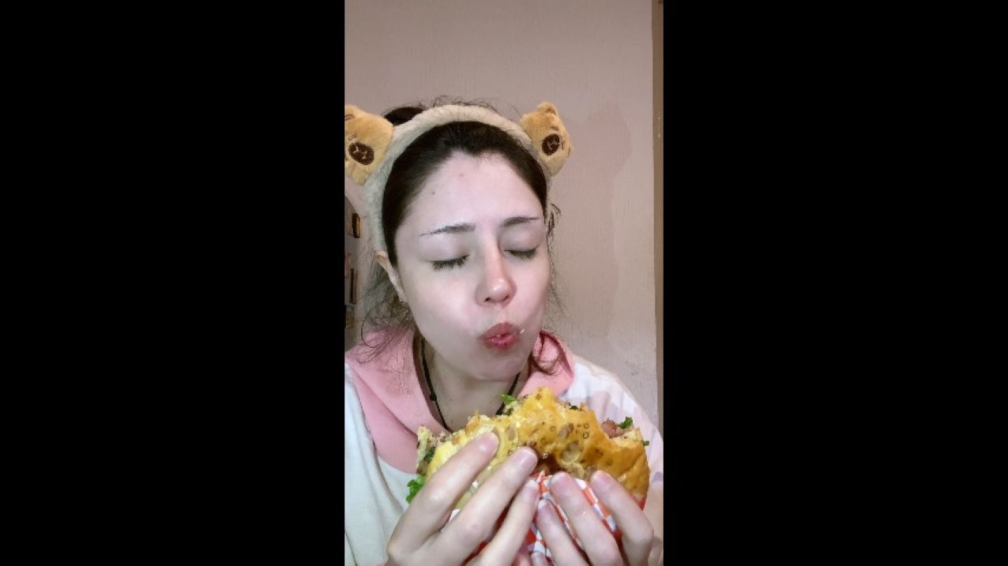 Grateful Bites - Juicy Burgers, Fries &amp; God's Blessings