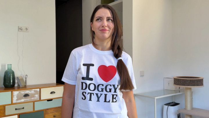 Hot Step-sister Wearing Tee Step-brother Fucks and Cums In