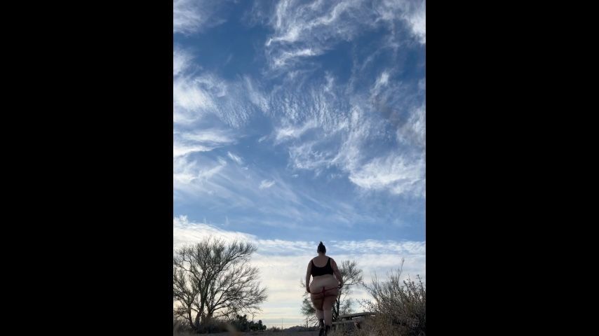 Belly Goddess Takes Over The Desert