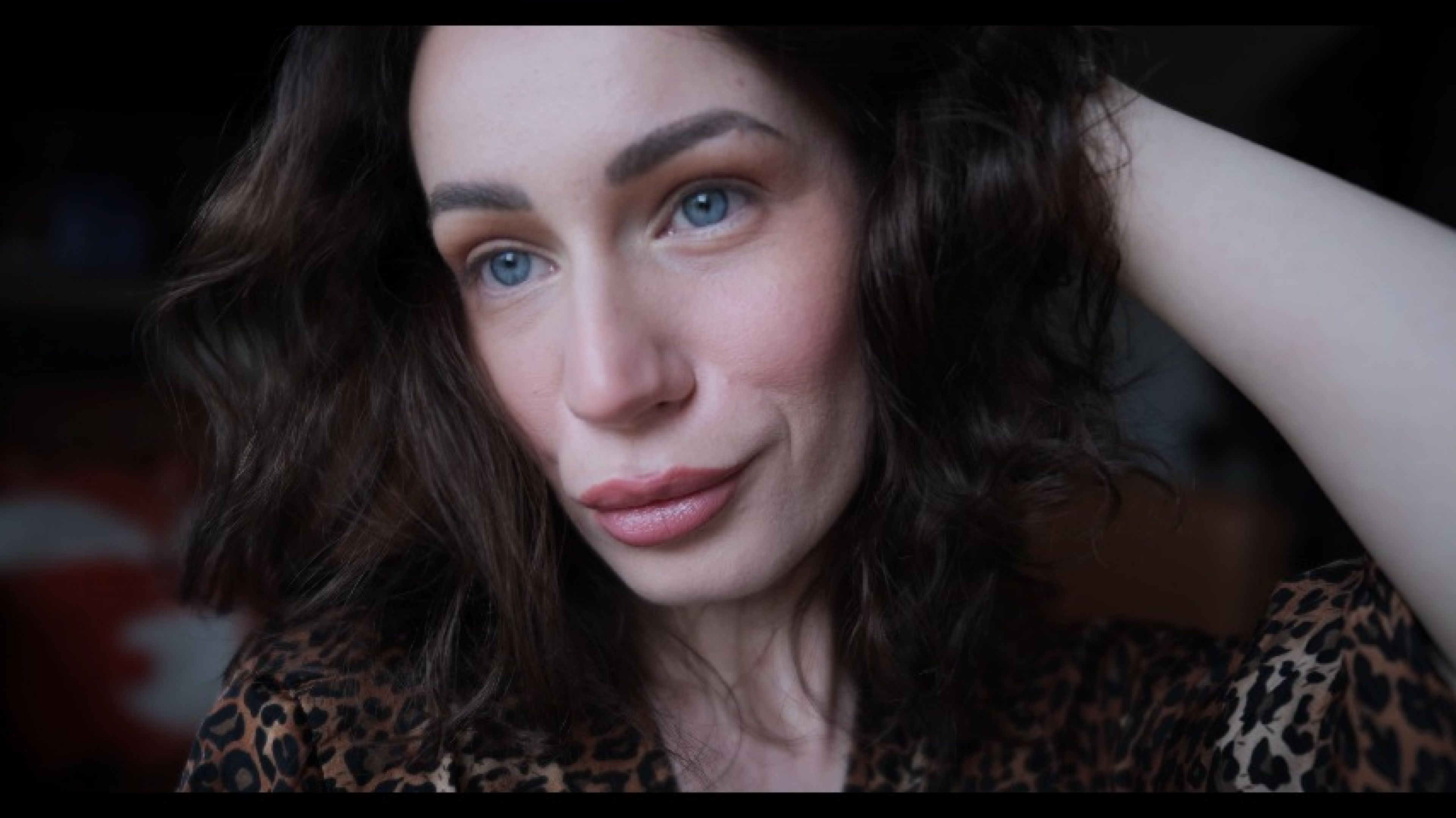 Simple makeup for busy days