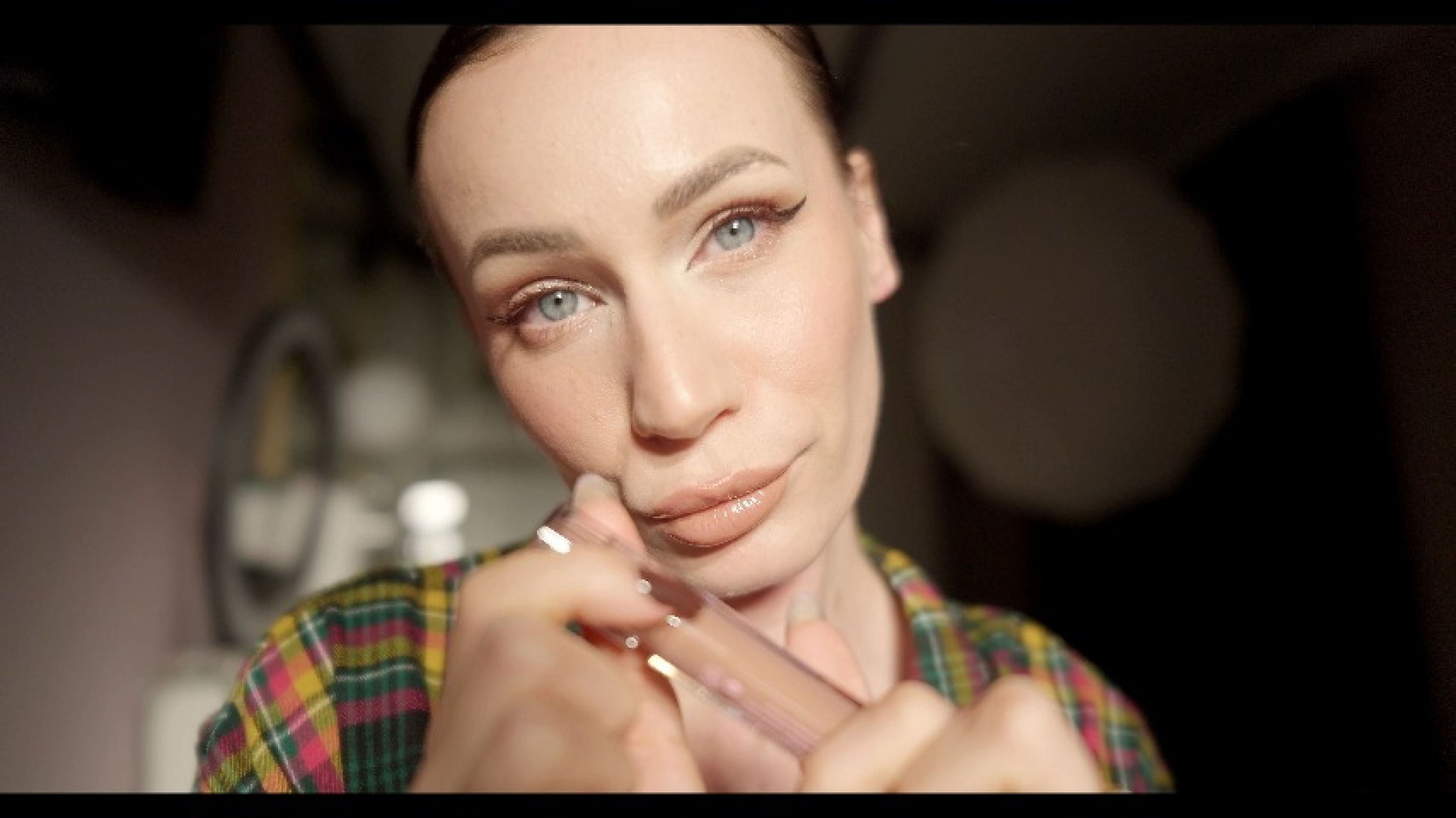 A glossy little secret