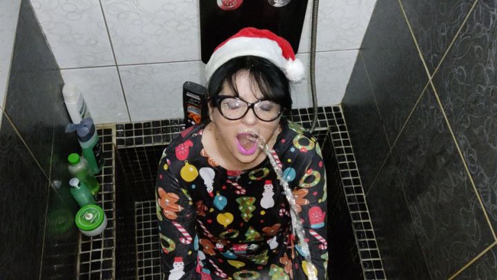 Pissing in my slut girlfriend's mouth