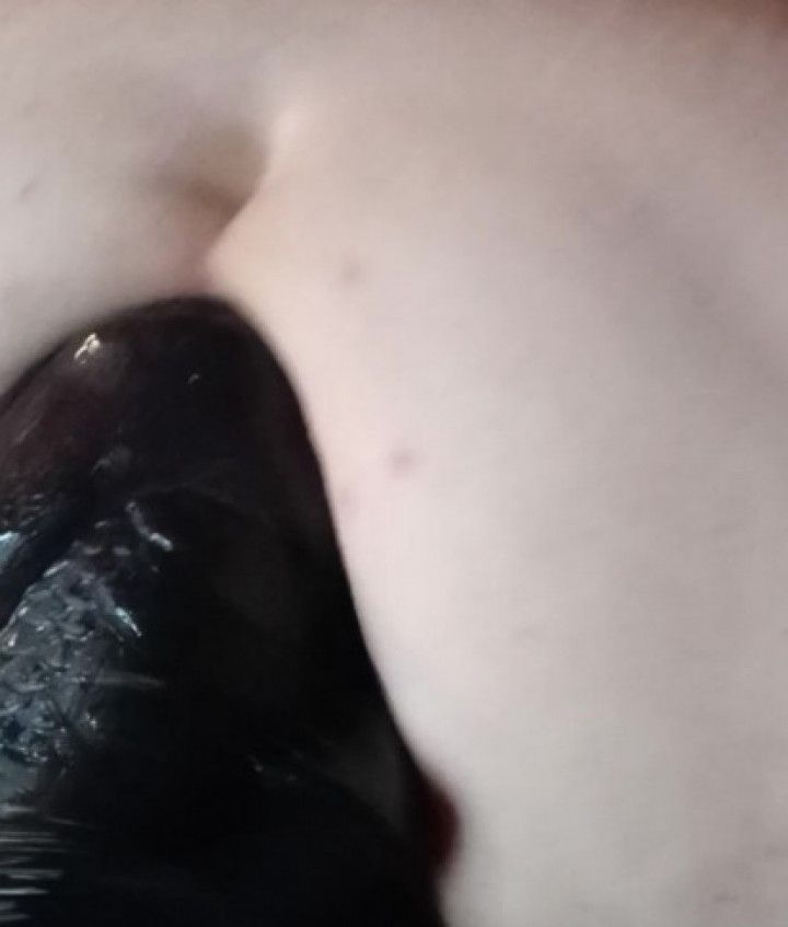 BBW Pussy vs Bad Dragon