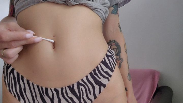 BellyButton Cleaning