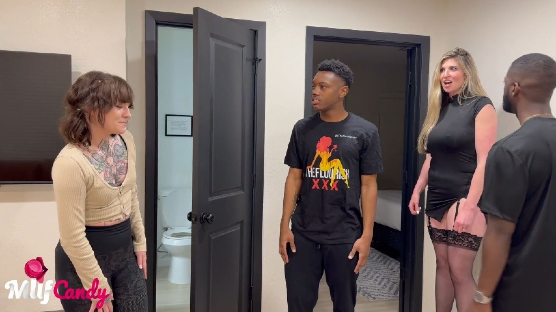 Hot Wife Daphne Dreams catches her cheerleader two bbc