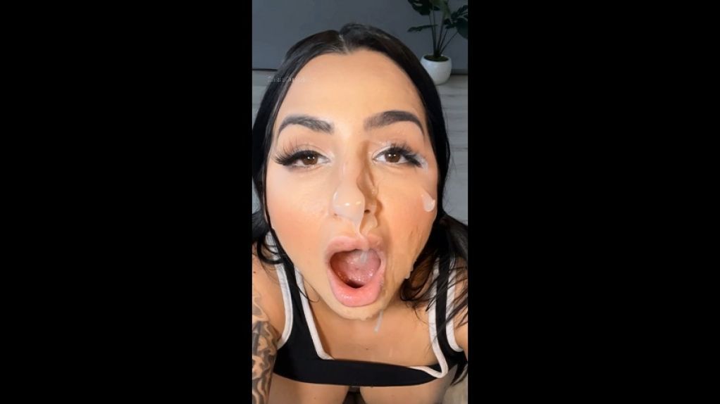 BLOWJOB AND BIG CUMSHOT ALL OVER MY FACE