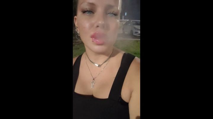 Smoking MILF... Big beautiful lips