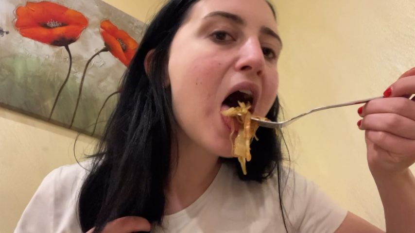 Enjoy your lunch with me