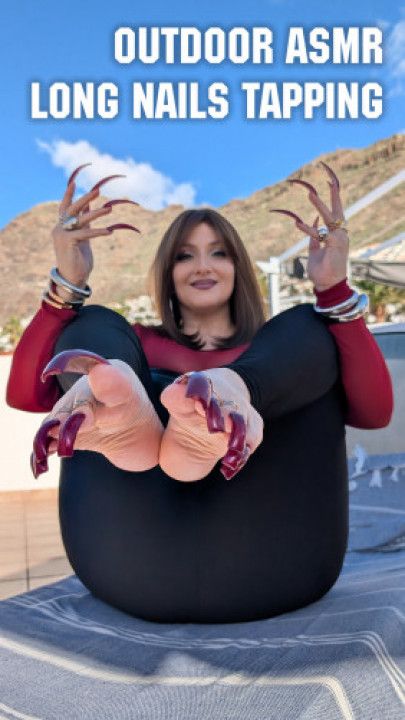 Urban Calm: Outdoor Nail Tapping ASMR